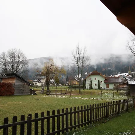 Apartment In Lungau Near Lift, Cleaning Included