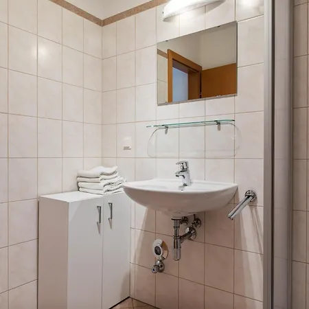 Apartment In Lungau Near Lift, Cleaning Included