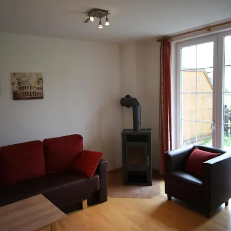 Close To Skiing, Cleaning Included Apartment *